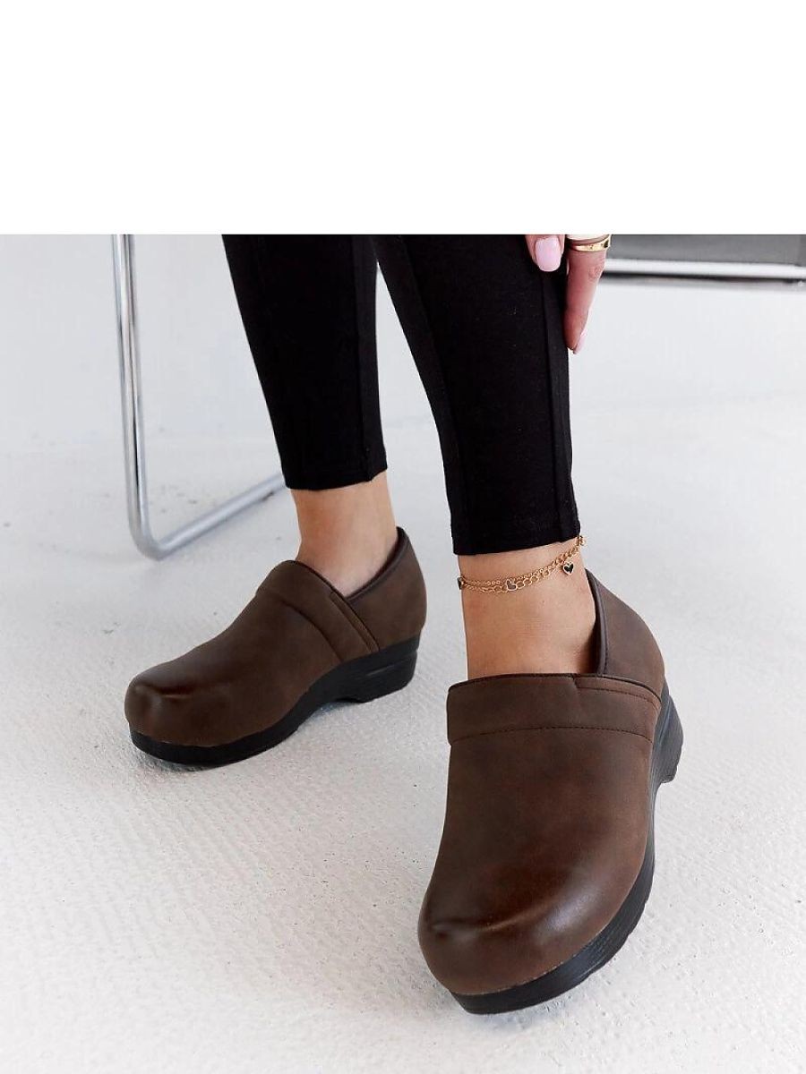 Chaussures Basses model...