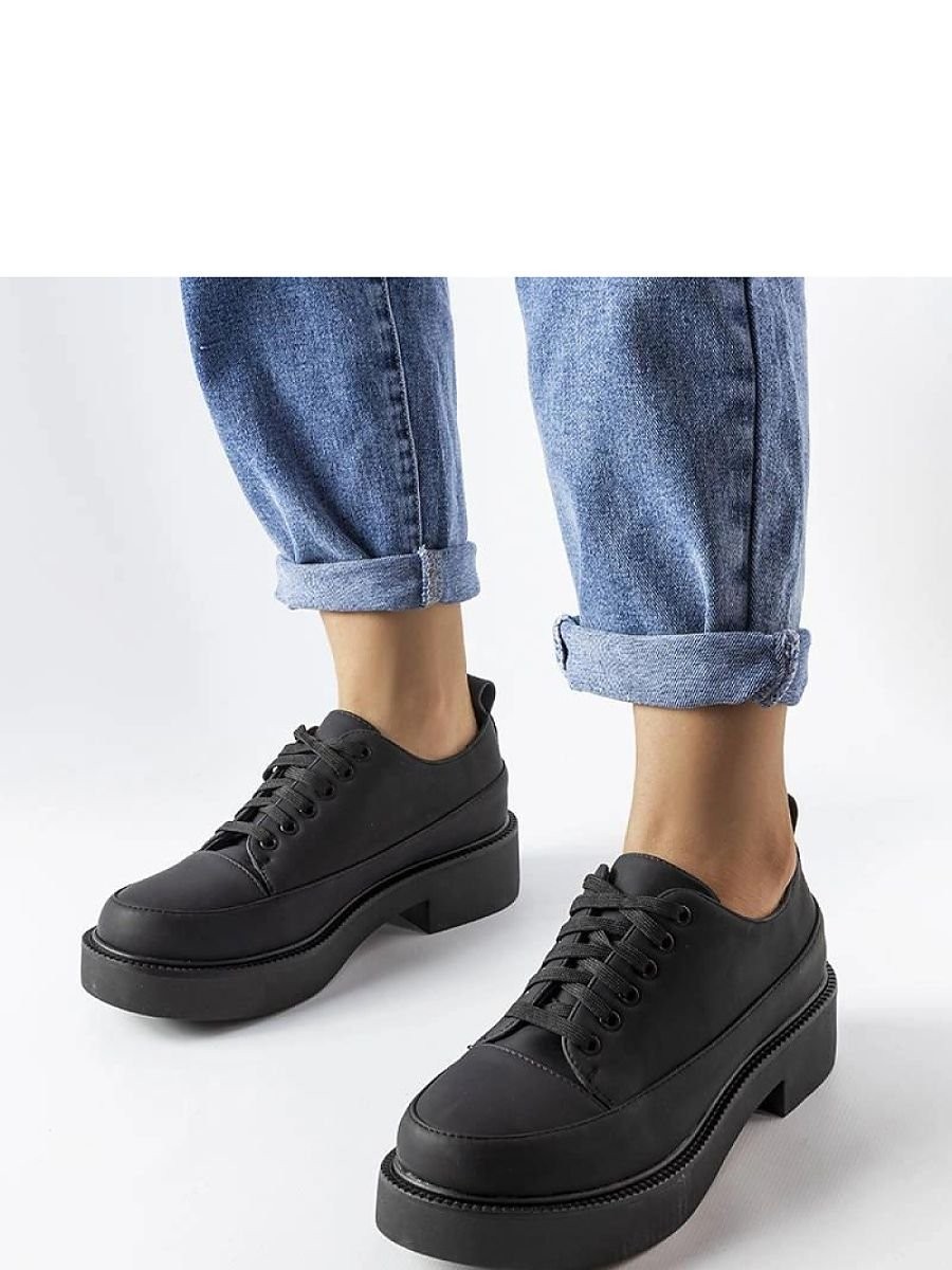 Chaussures Basses model...