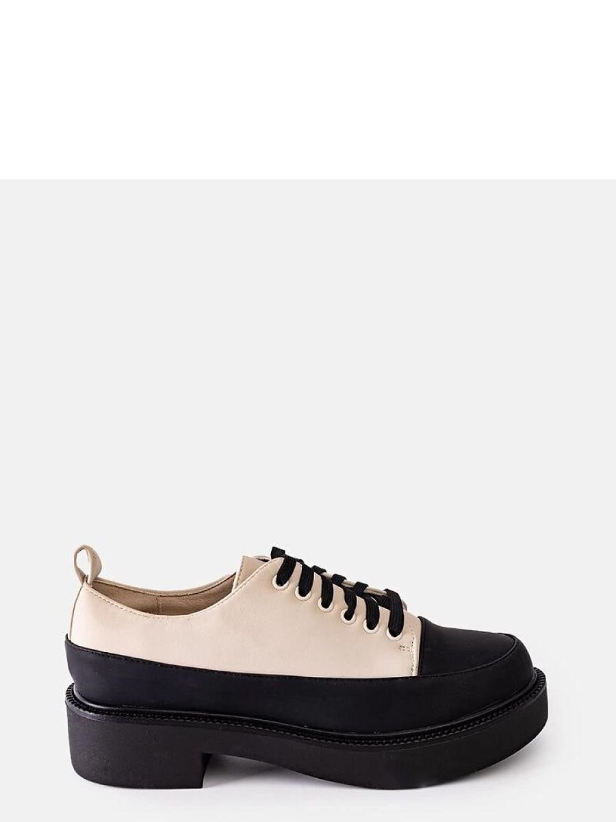 Chaussures Basses model...