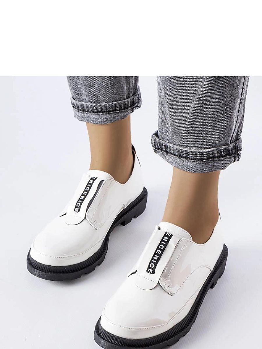 Chaussures Basses model...