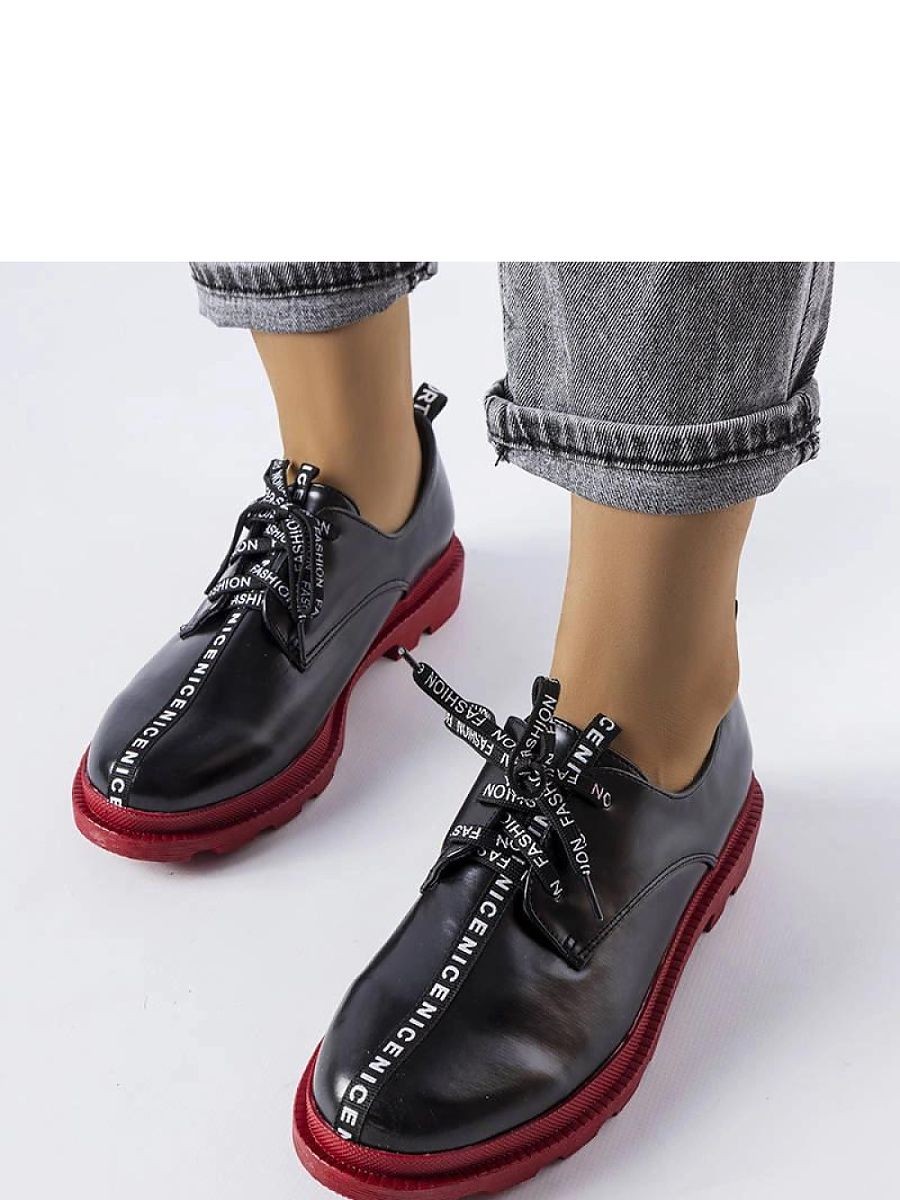 Chaussures Basses model...