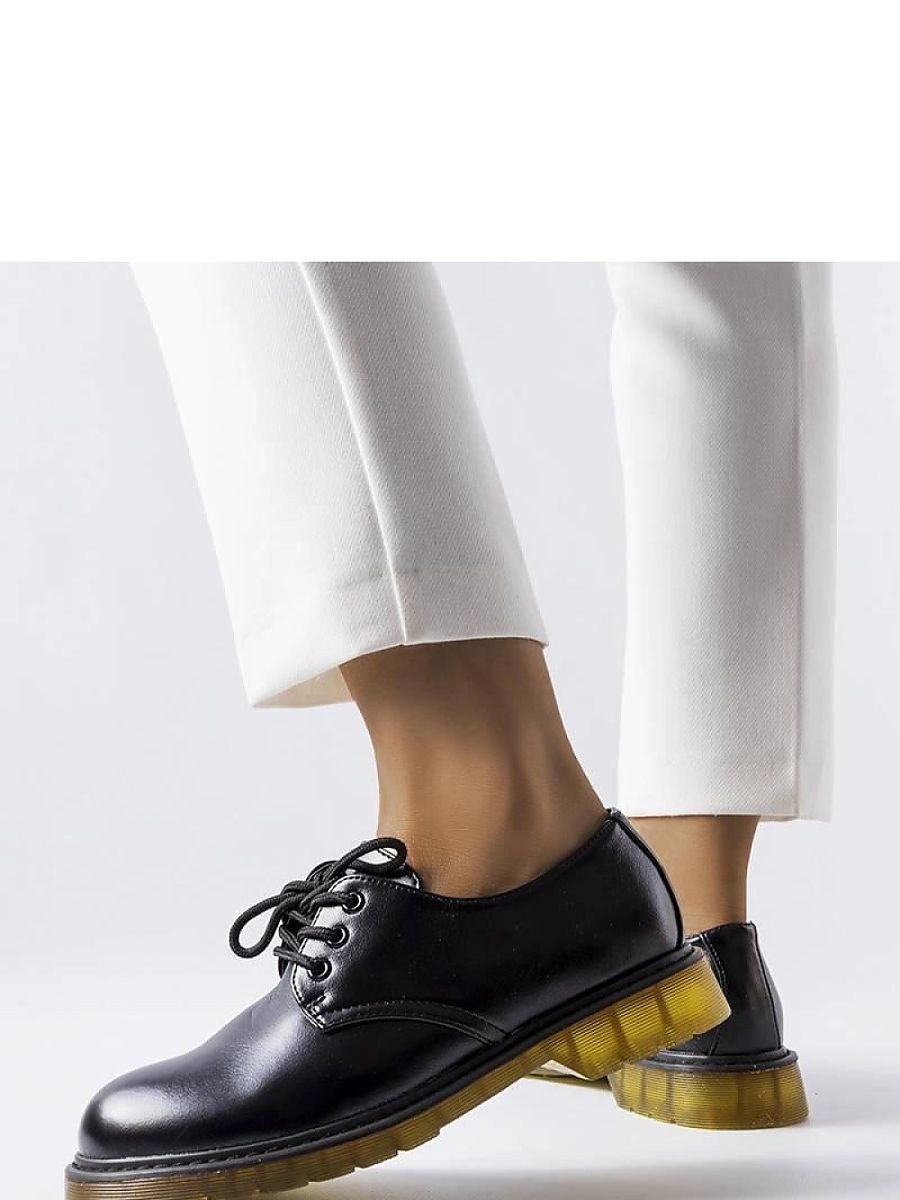 Chaussures Basses model...