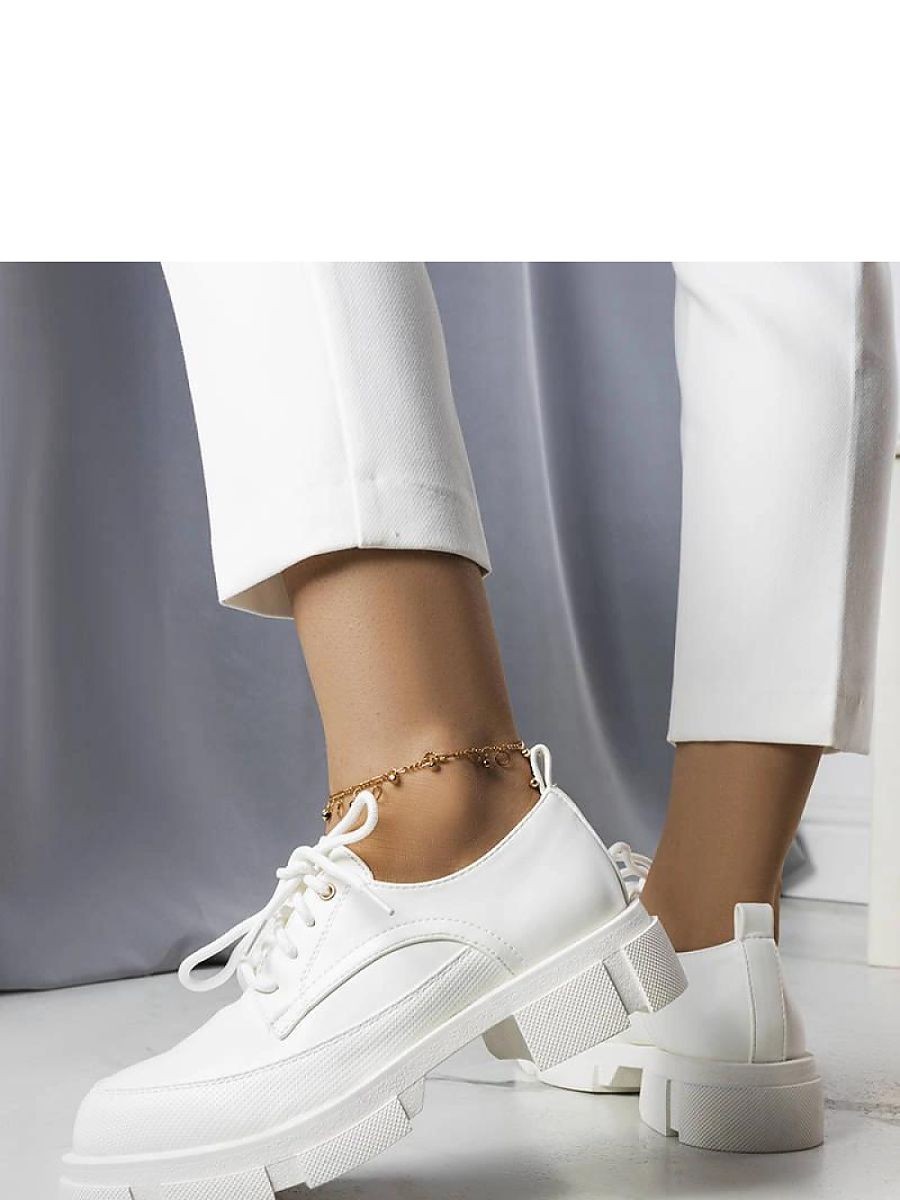 Chaussures Basses model...