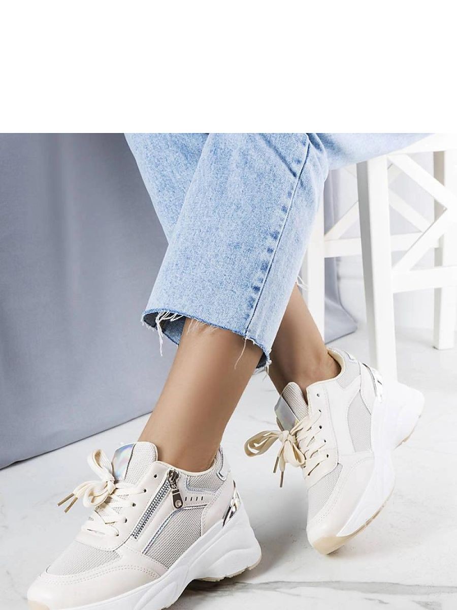 Baskets model 207114 Solea