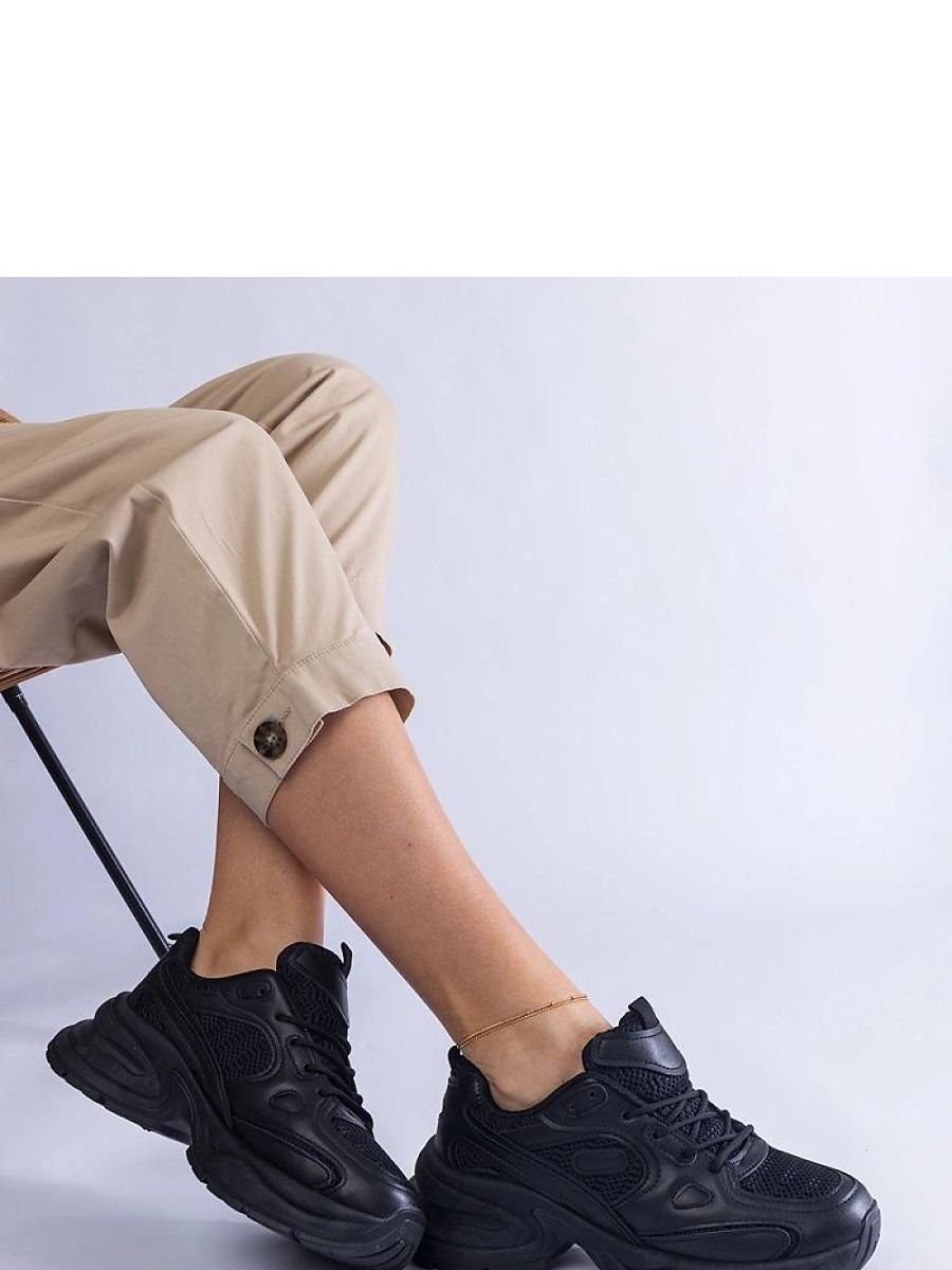 Baskets model 207130 Solea