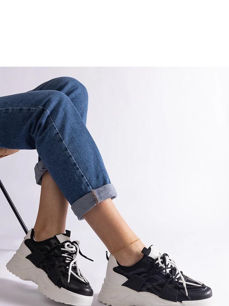 Baskets model 207156 Solea