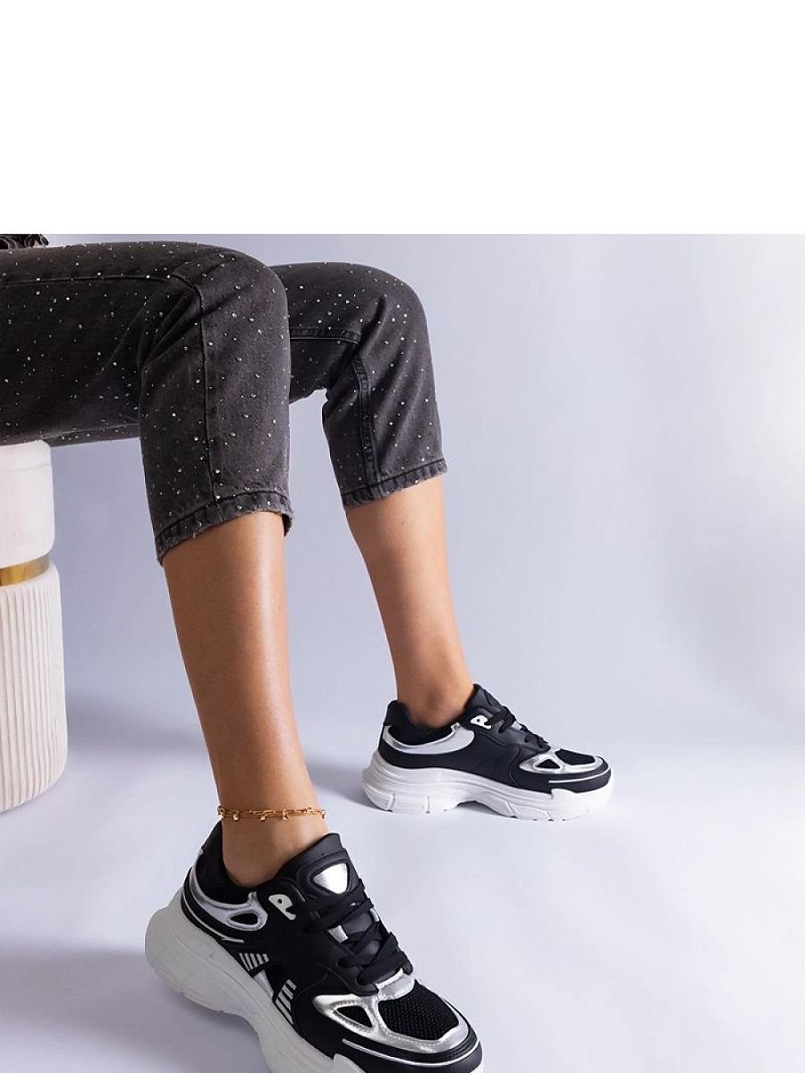 Baskets model 207160 Solea