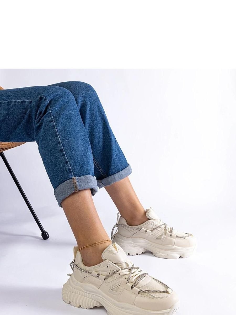 Baskets model 207162 Solea