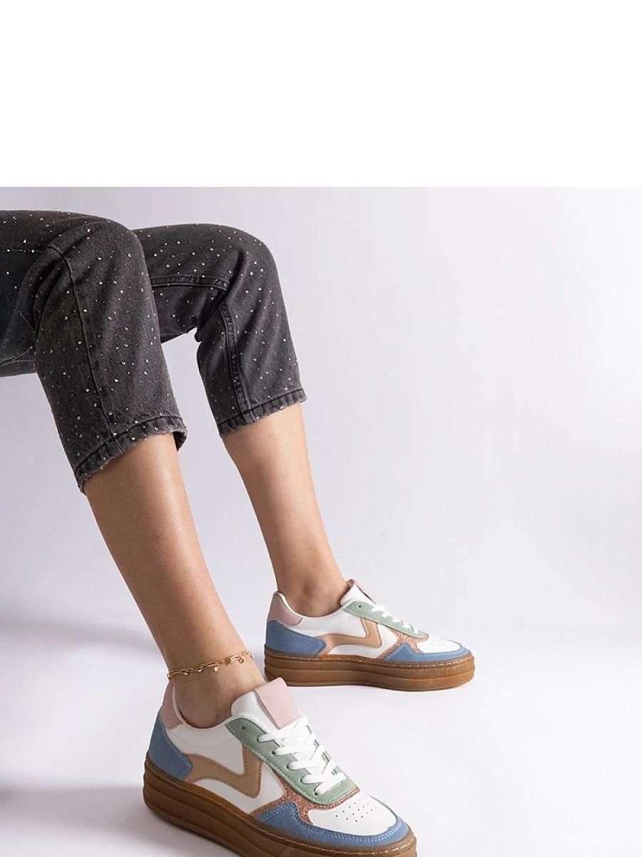 Baskets model 207182 Solea