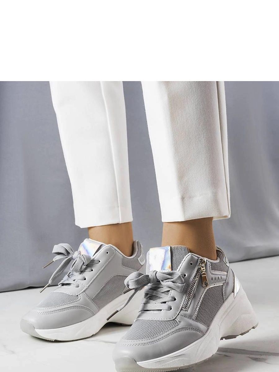 Baskets model 207203 Solea