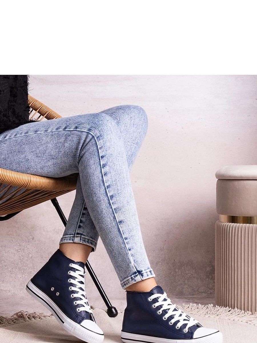 Baskets model 207208 Solea