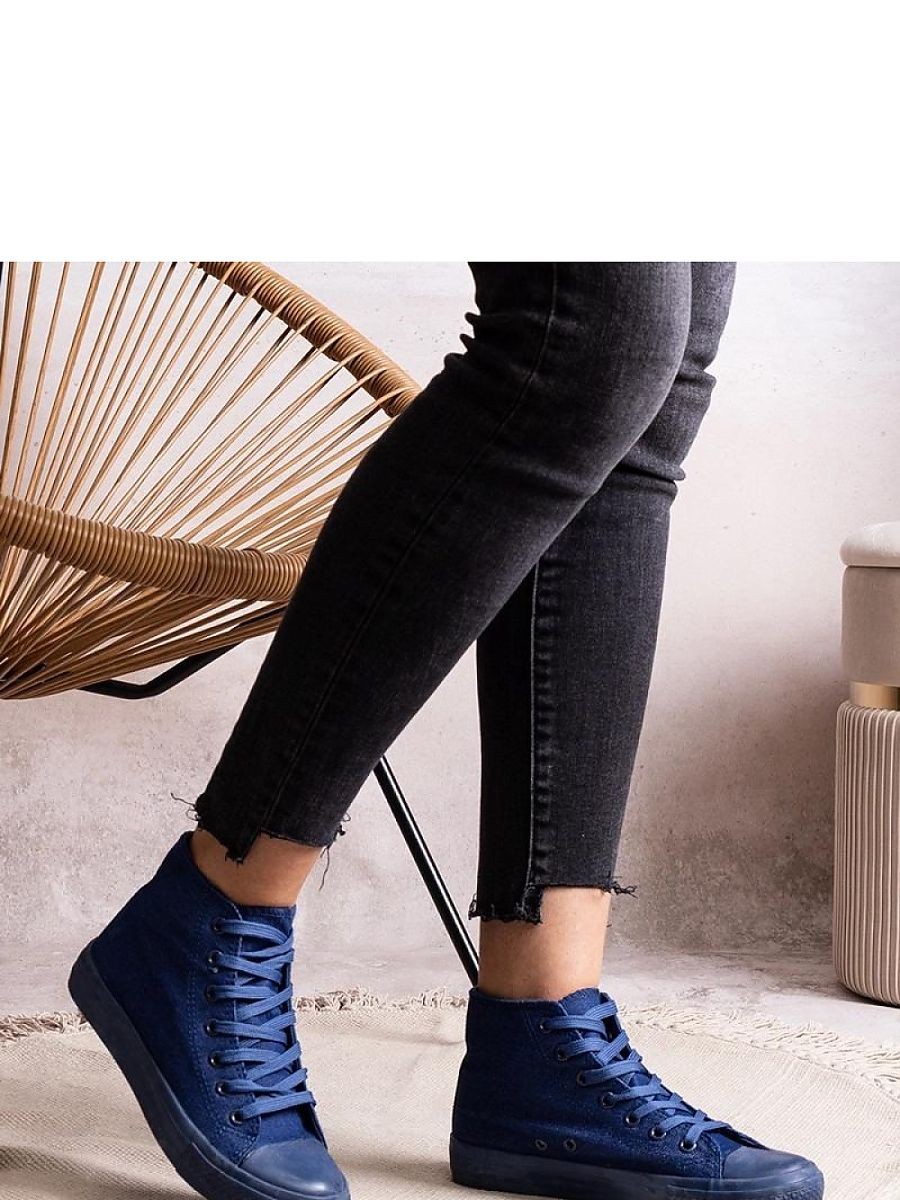 Baskets model 207214 Solea