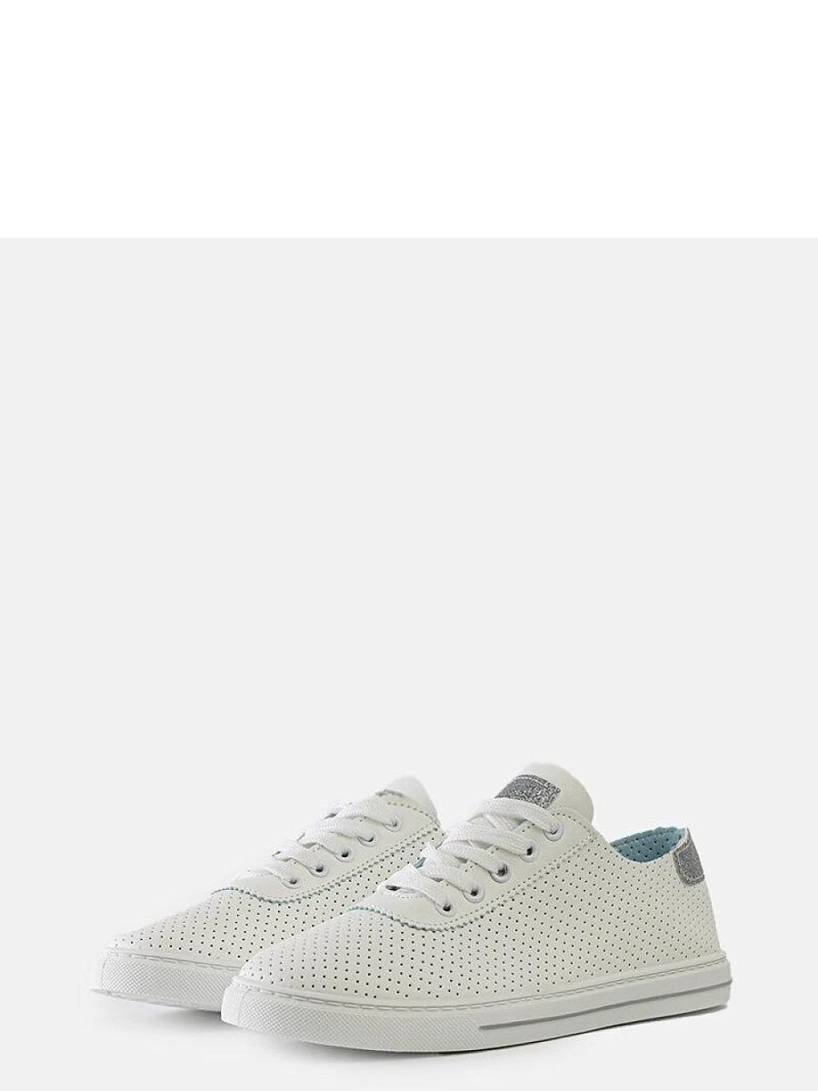 Baskets model 207261 Solea