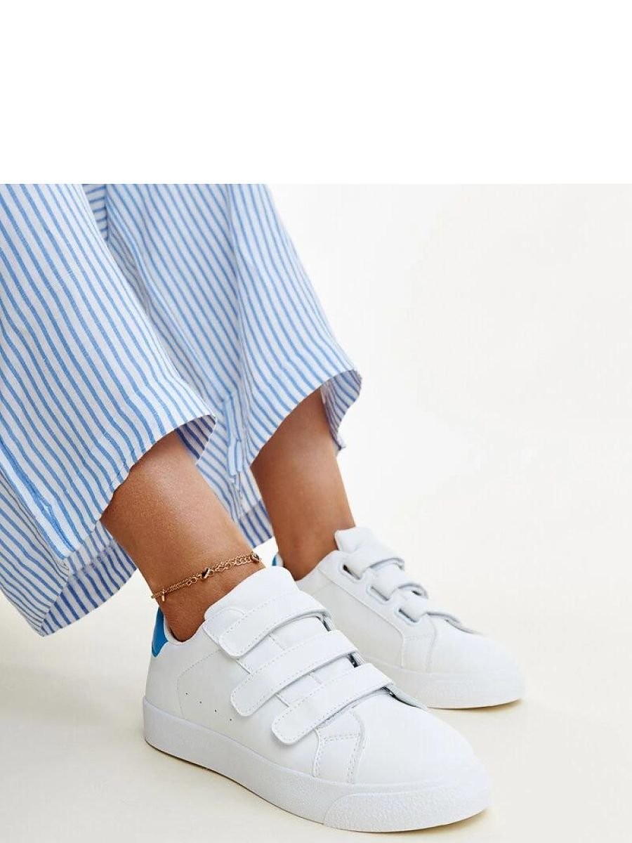 Baskets model 207281 Solea