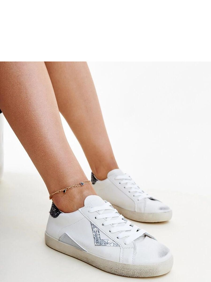 Baskets model 207282 Solea