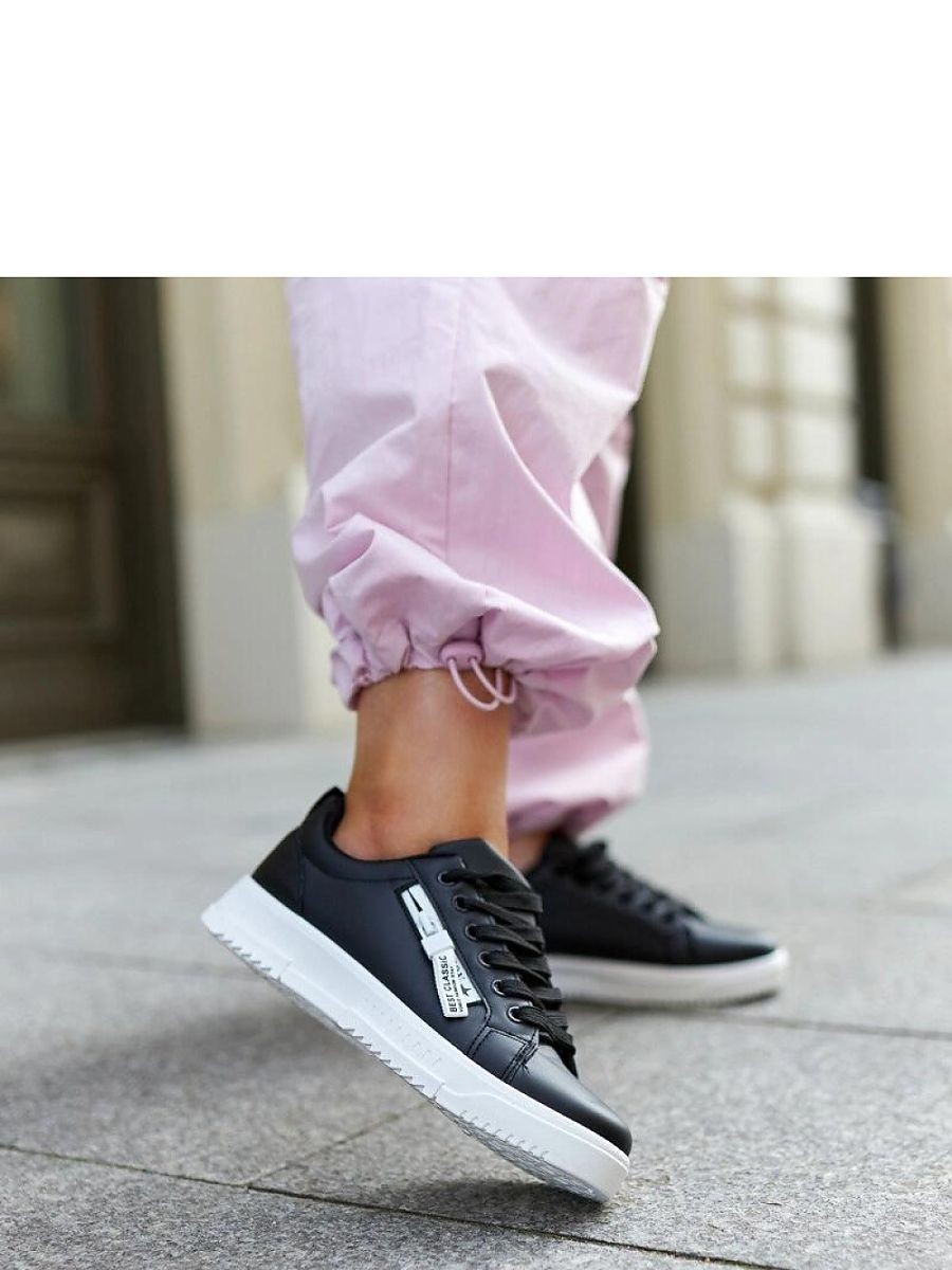 Baskets model 207295 Solea