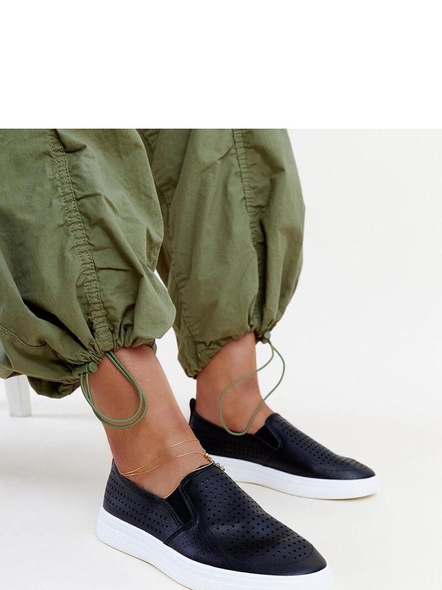 Baskets model 207300 Solea