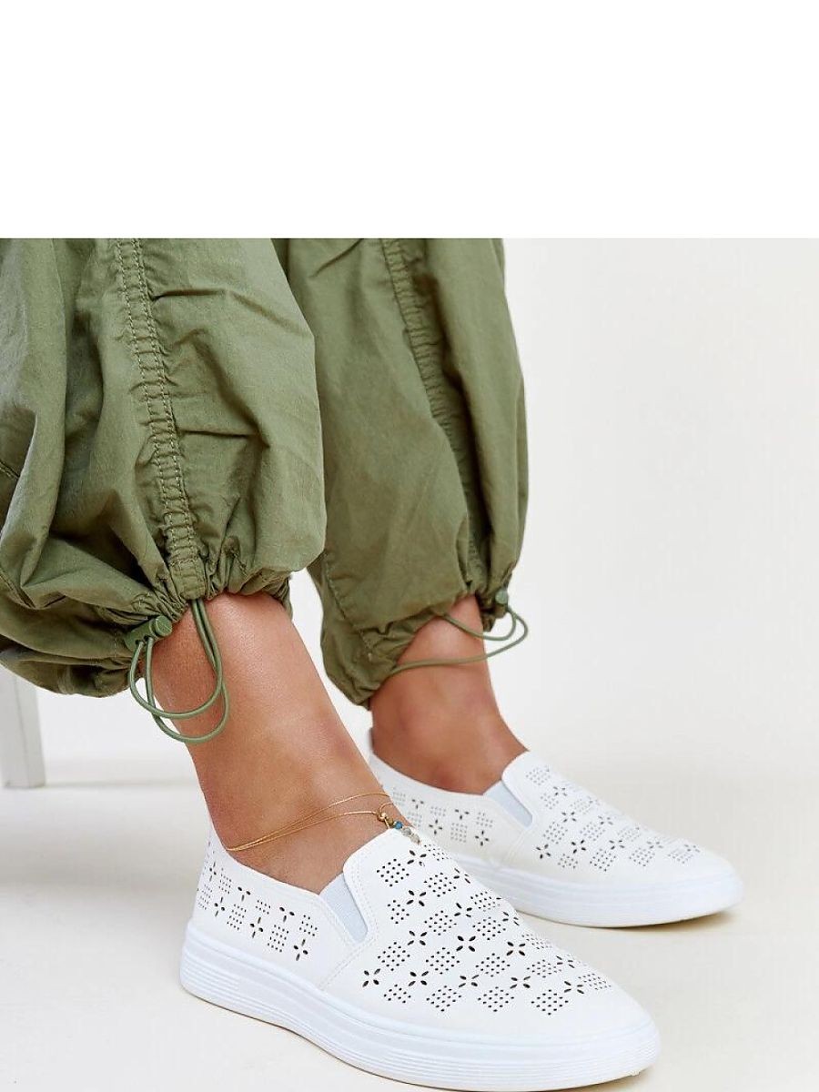 Baskets model 207318 Solea