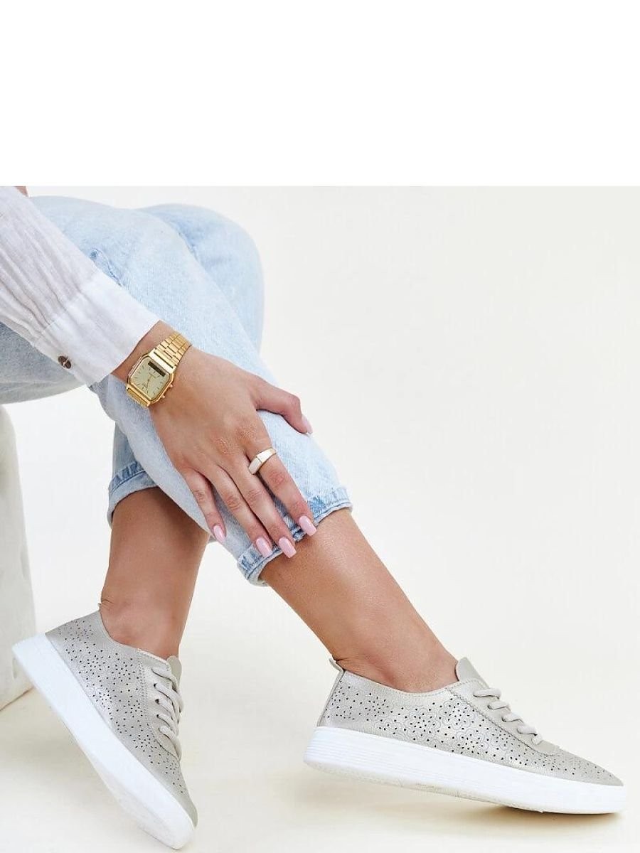 Baskets model 207319 Solea