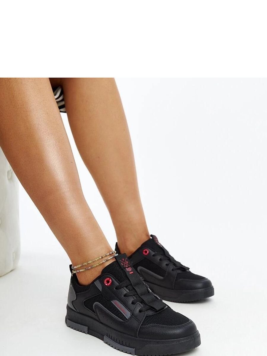 Baskets model 207353 Solea