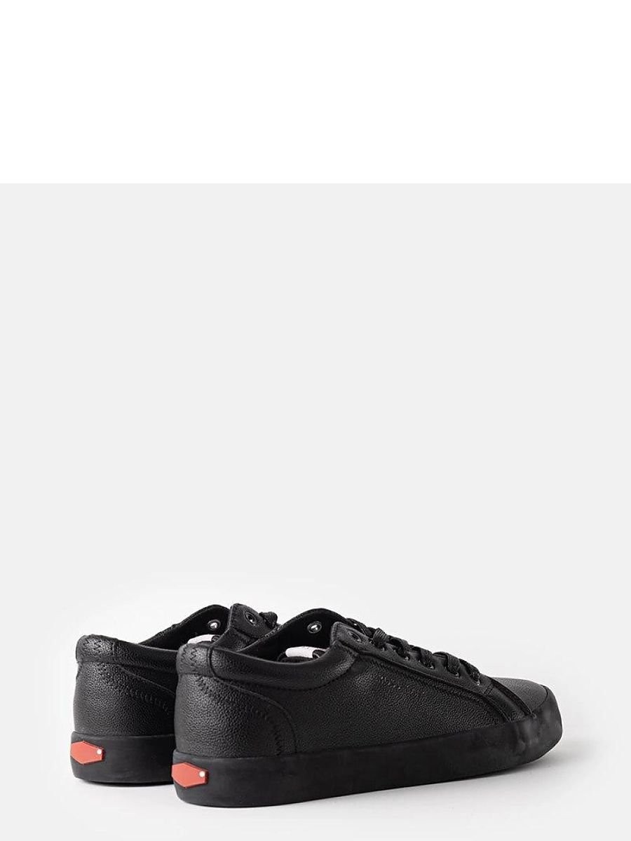 Baskets model 207363 Solea