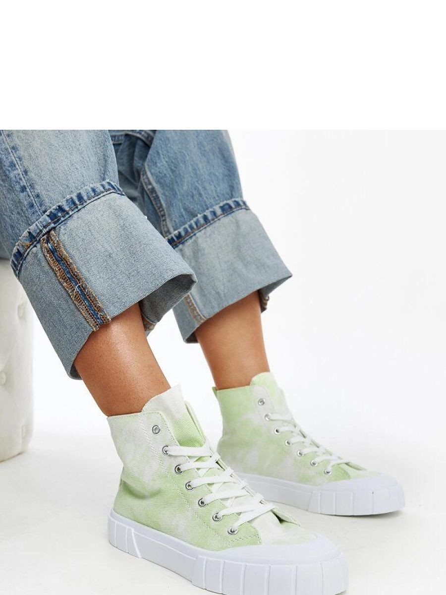 Baskets model 207367 Solea