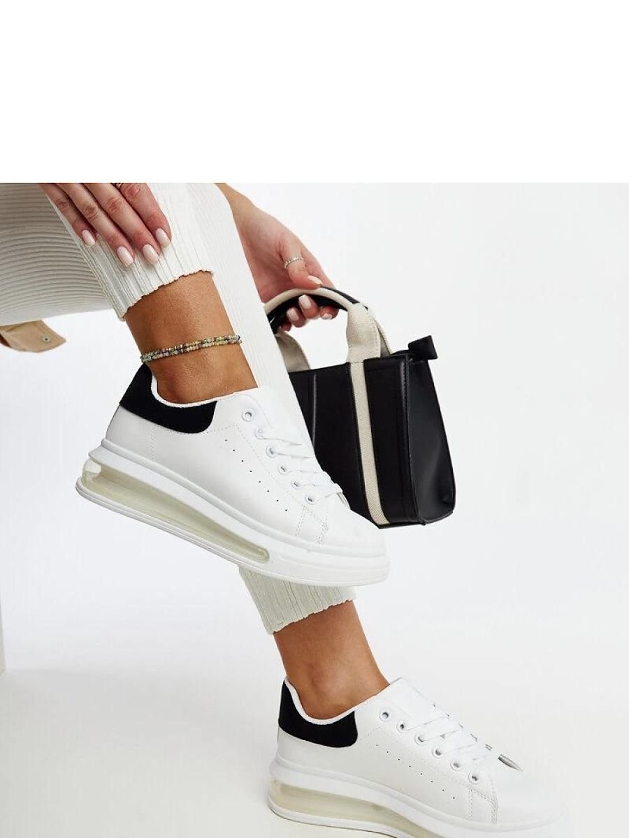 Baskets model 207401 Solea