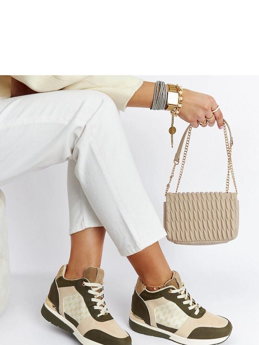 Baskets model 207553 Solea