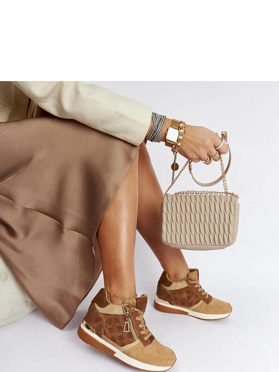 Baskets model 207558 Solea