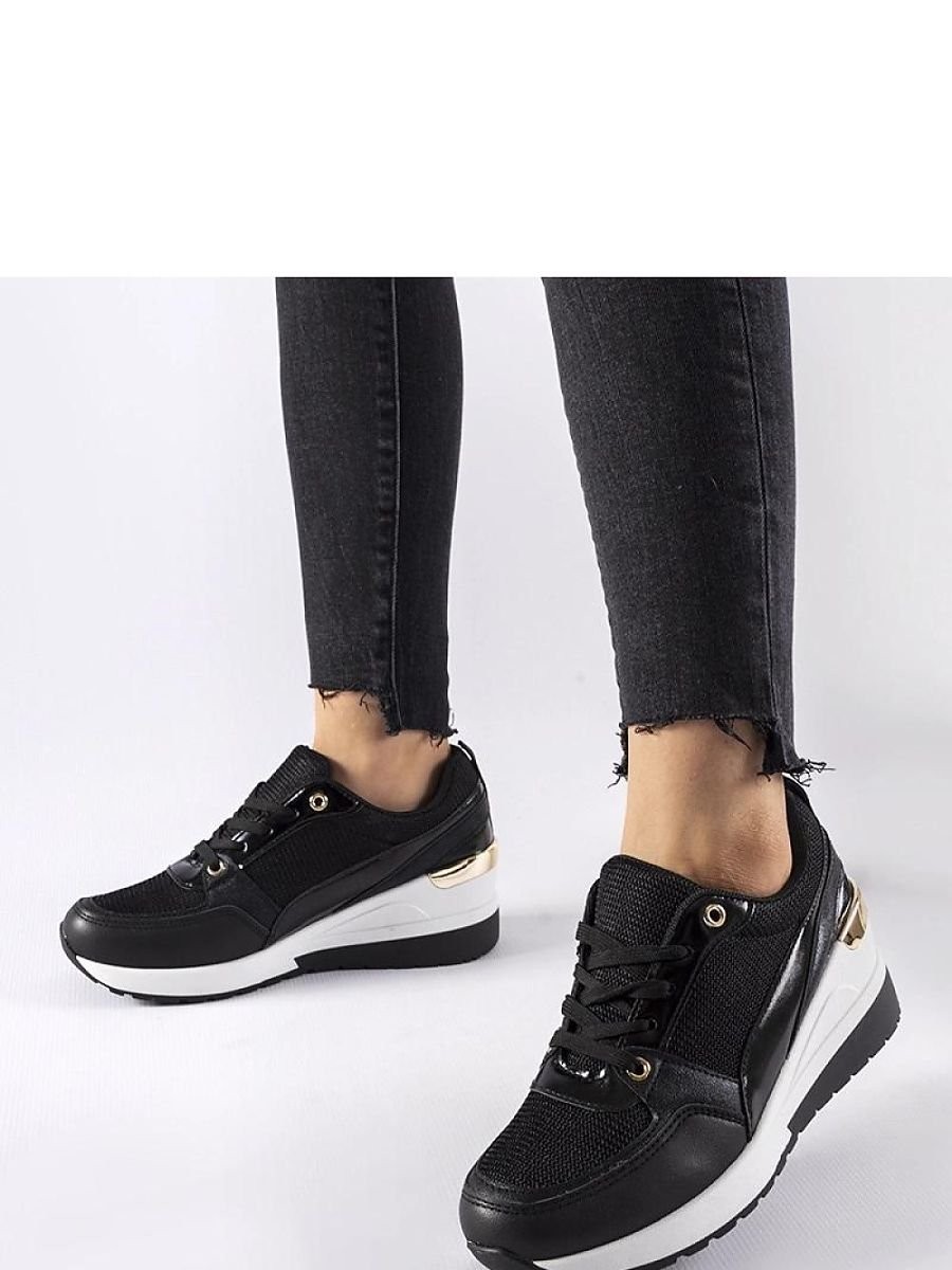 Baskets model 207578 Solea