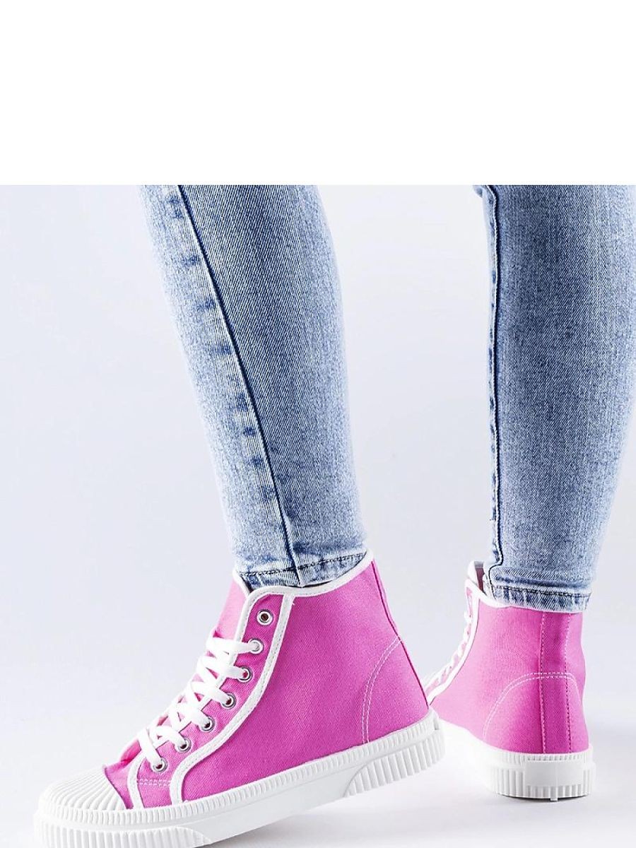 Baskets model 207594 Solea