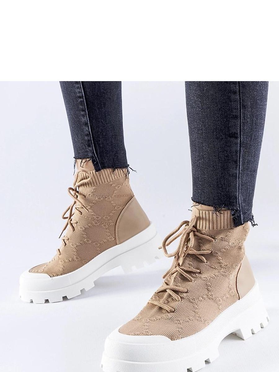 Baskets model 207605 Solea