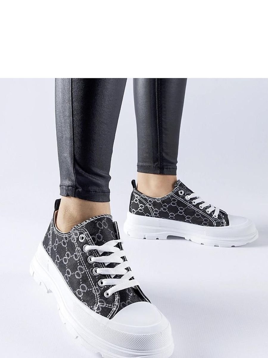 Baskets model 207611 Solea