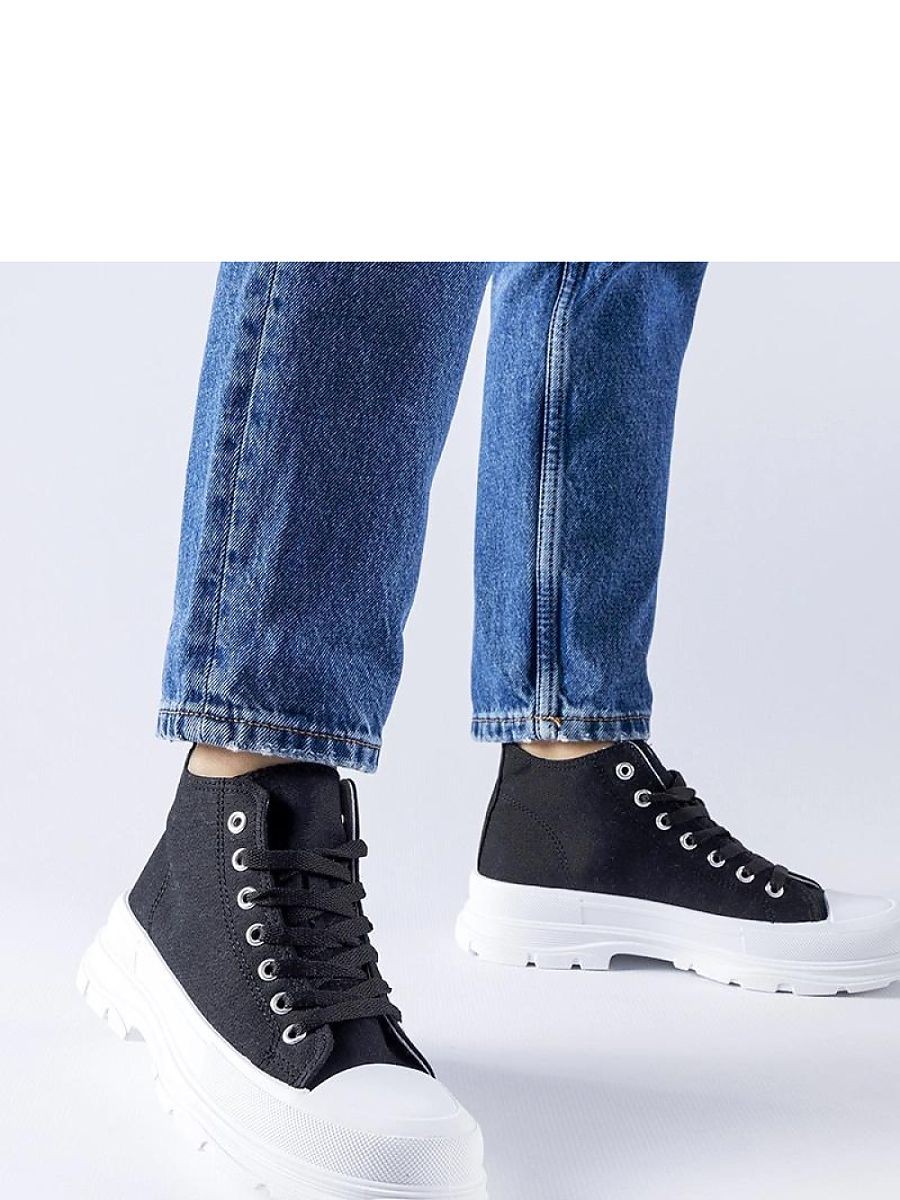 Baskets model 207612 Solea