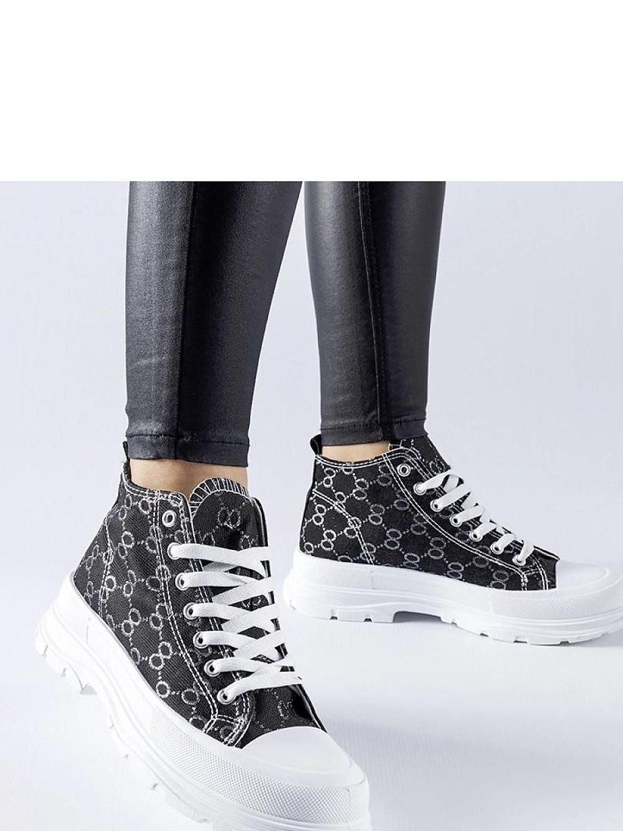 Baskets model 207613 Solea