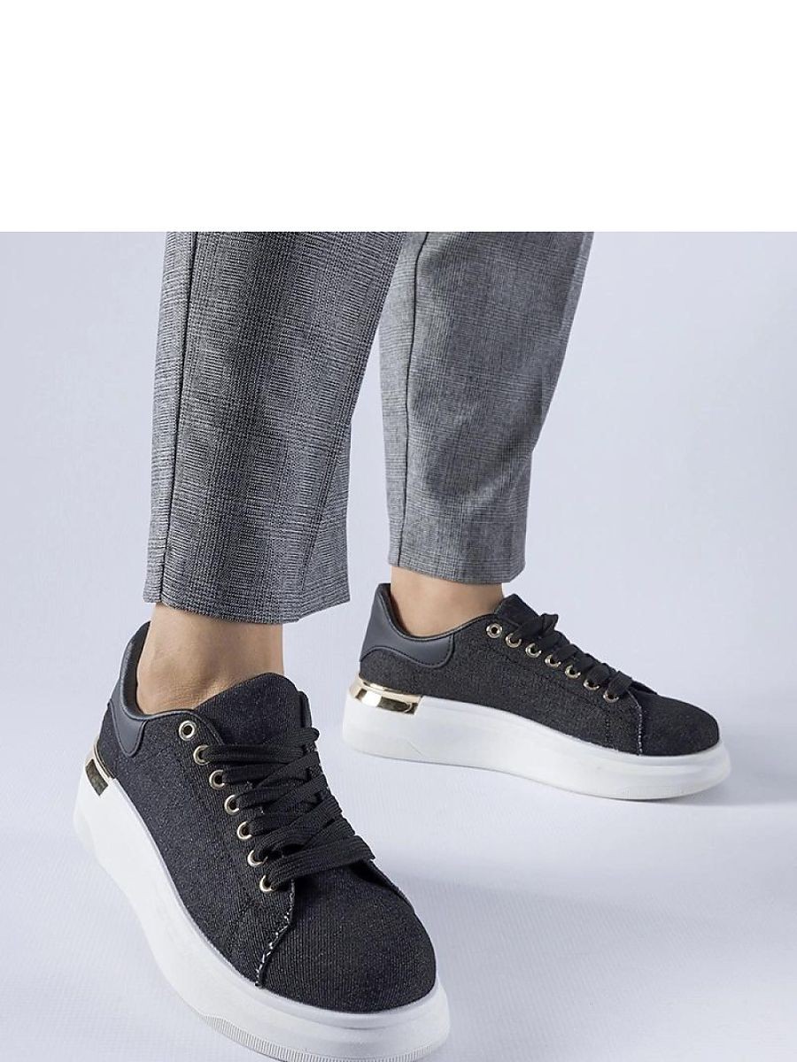 Baskets model 207618 Solea