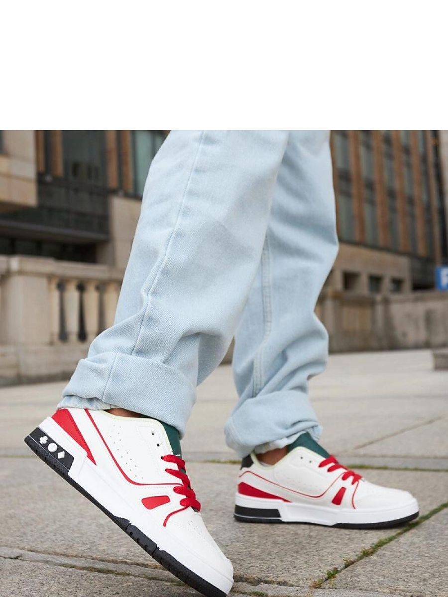 Baskets model 207671 Solea