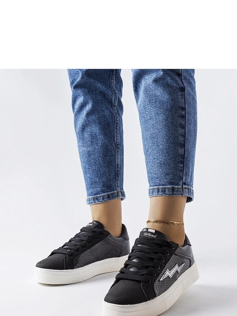 Baskets model 207768 Solea