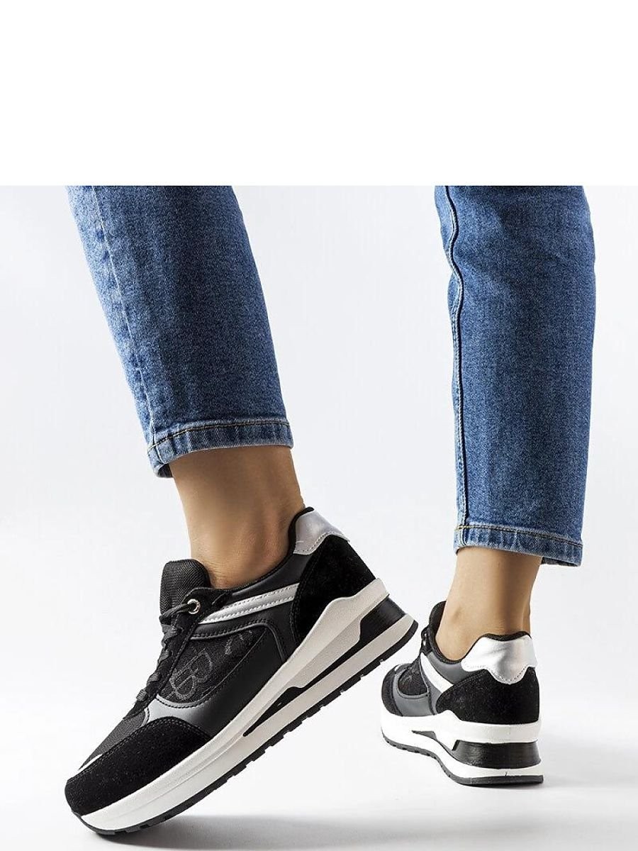 Baskets model 207771 Solea