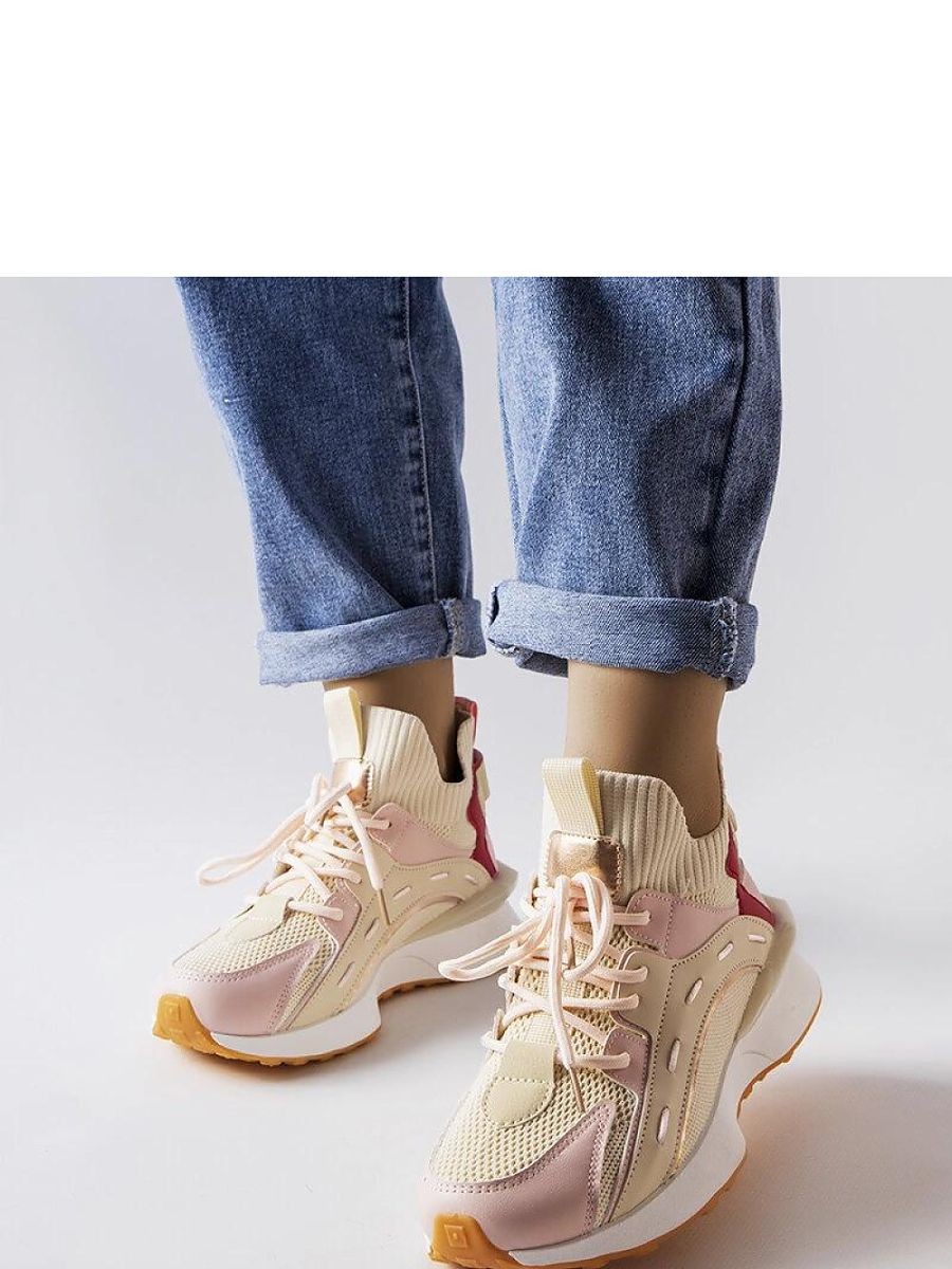 Chaussures de sport model...