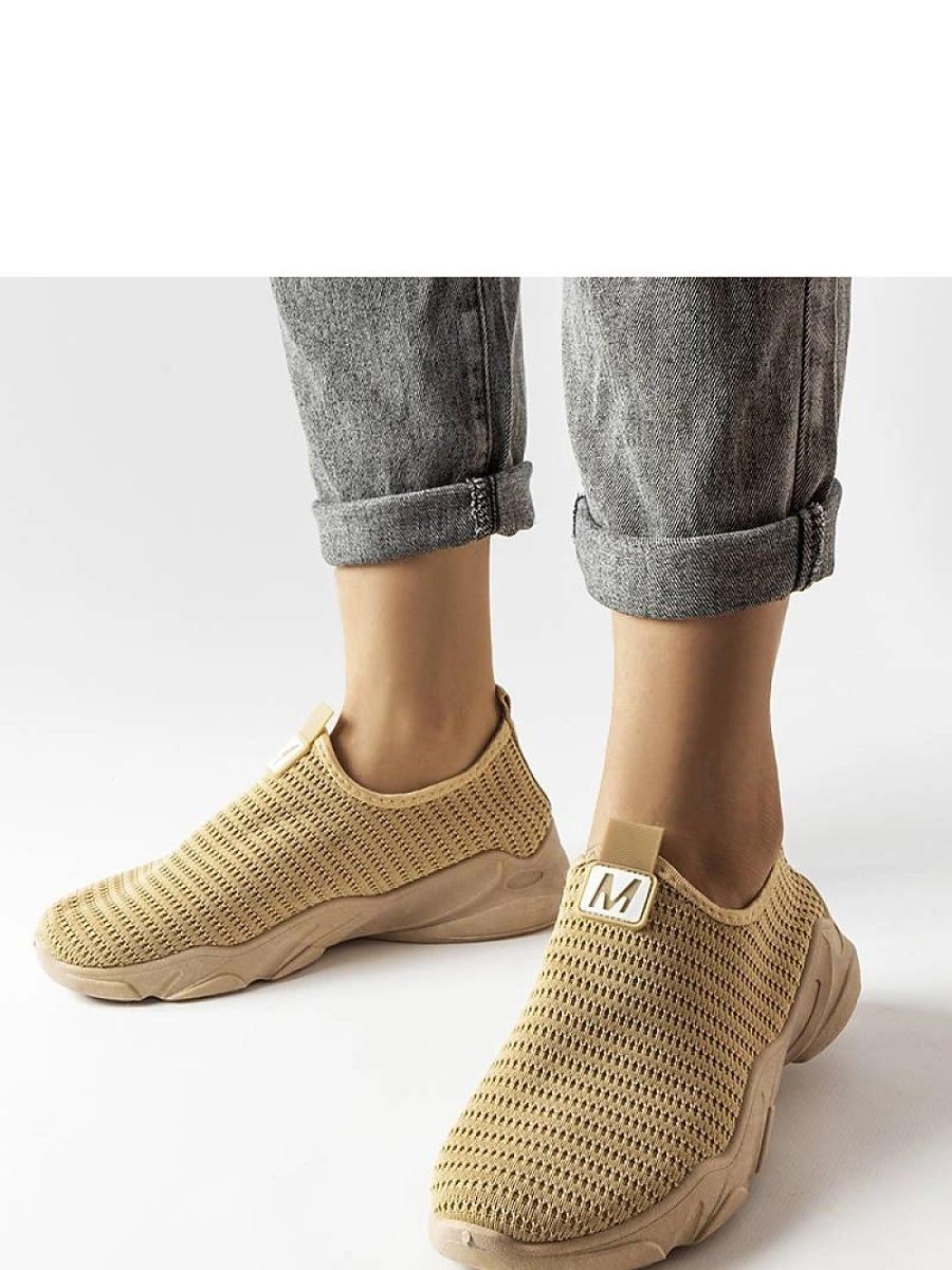 Chaussures de sport model...