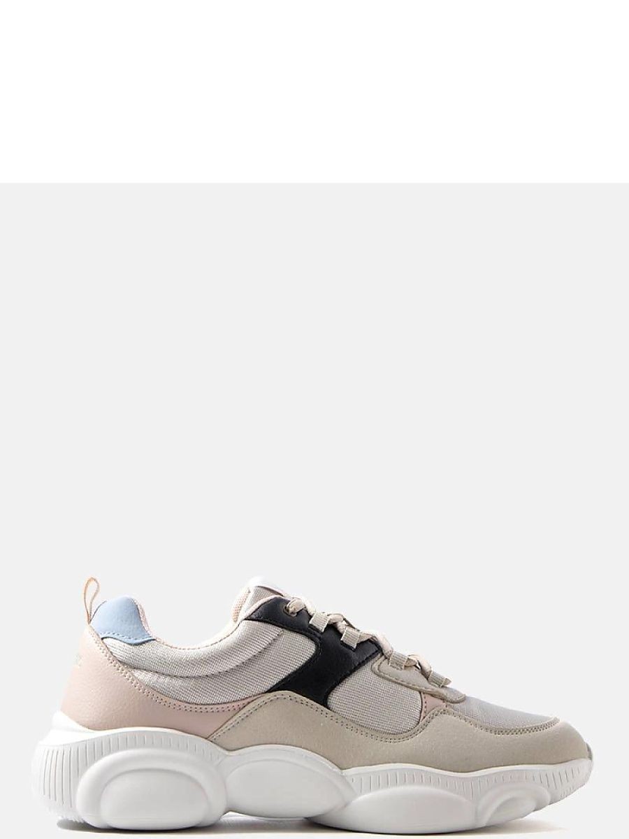 Baskets model 207807 Solea