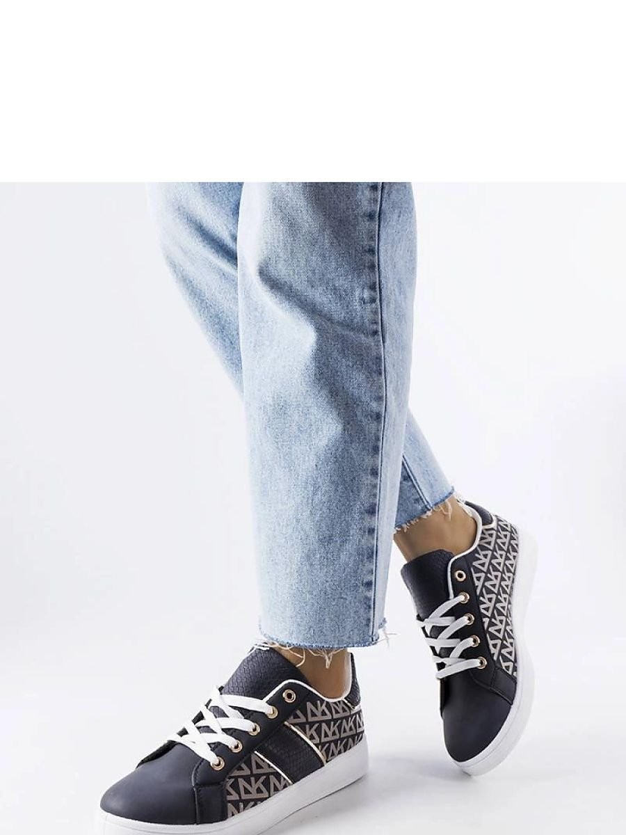 Baskets model 207863 Solea