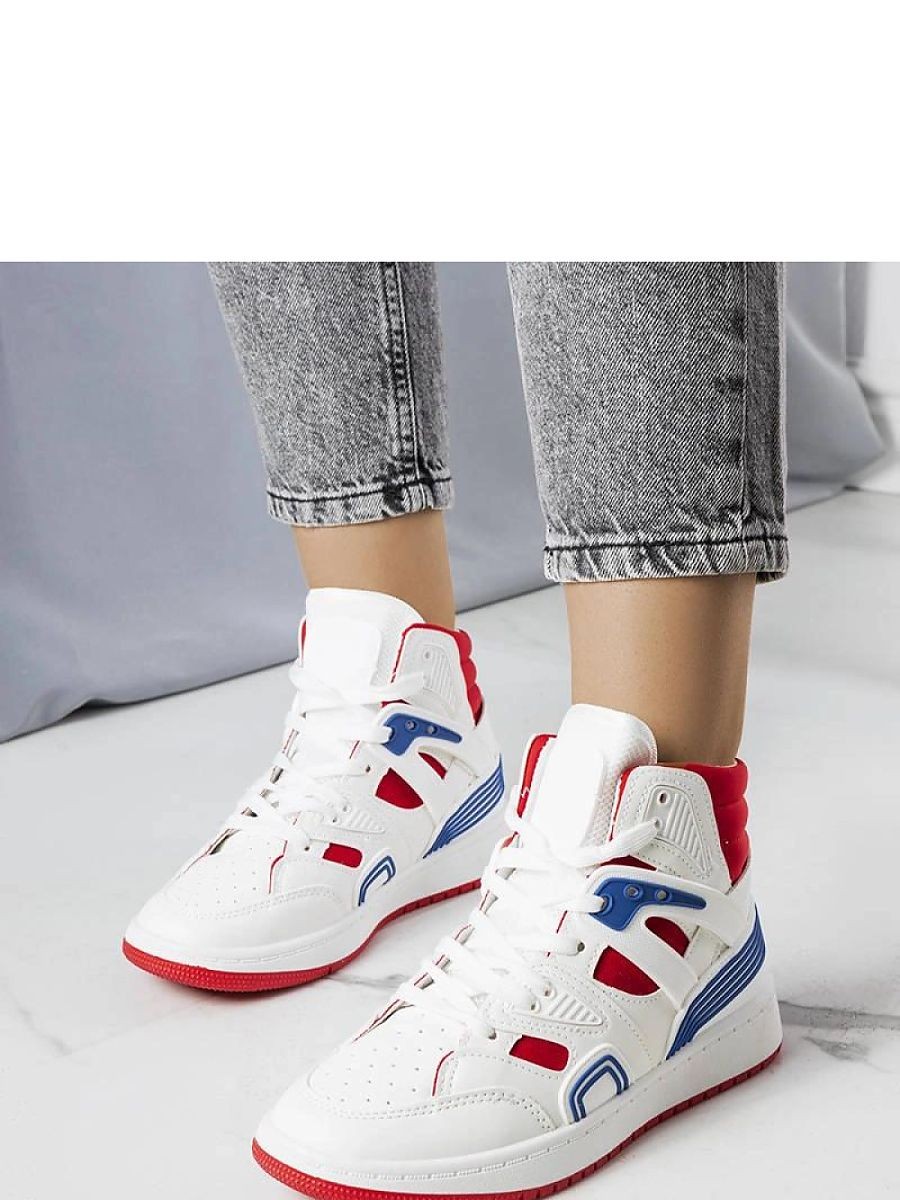 Baskets model 207979 Solea