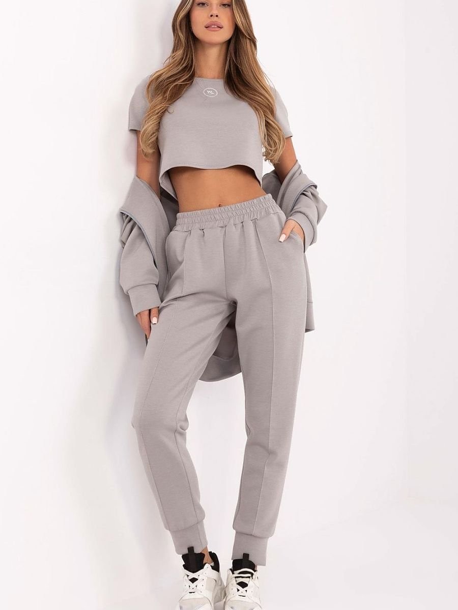 L`ensemble model 208641...