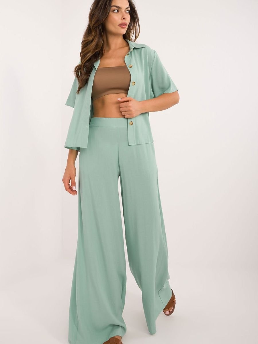 L`ensemble model 208649...