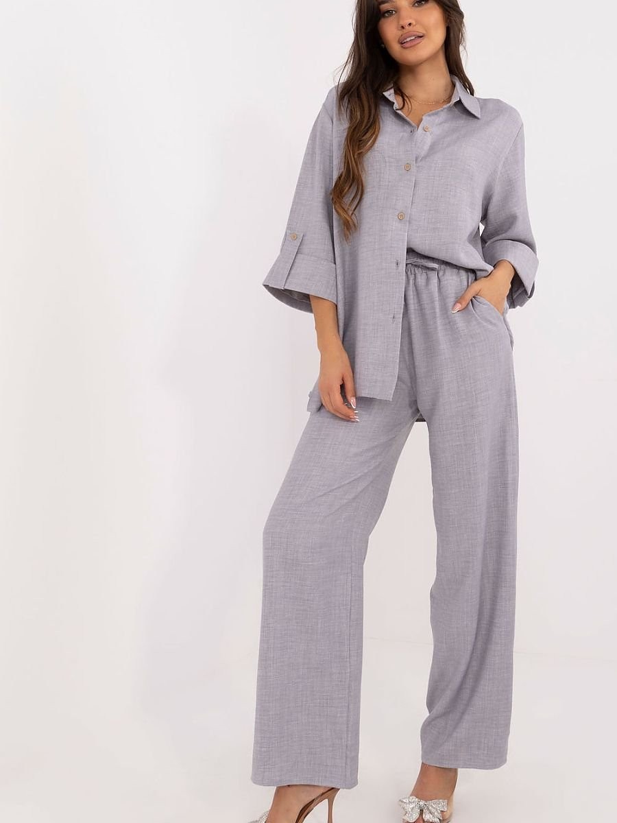 L`ensemble model 208651...