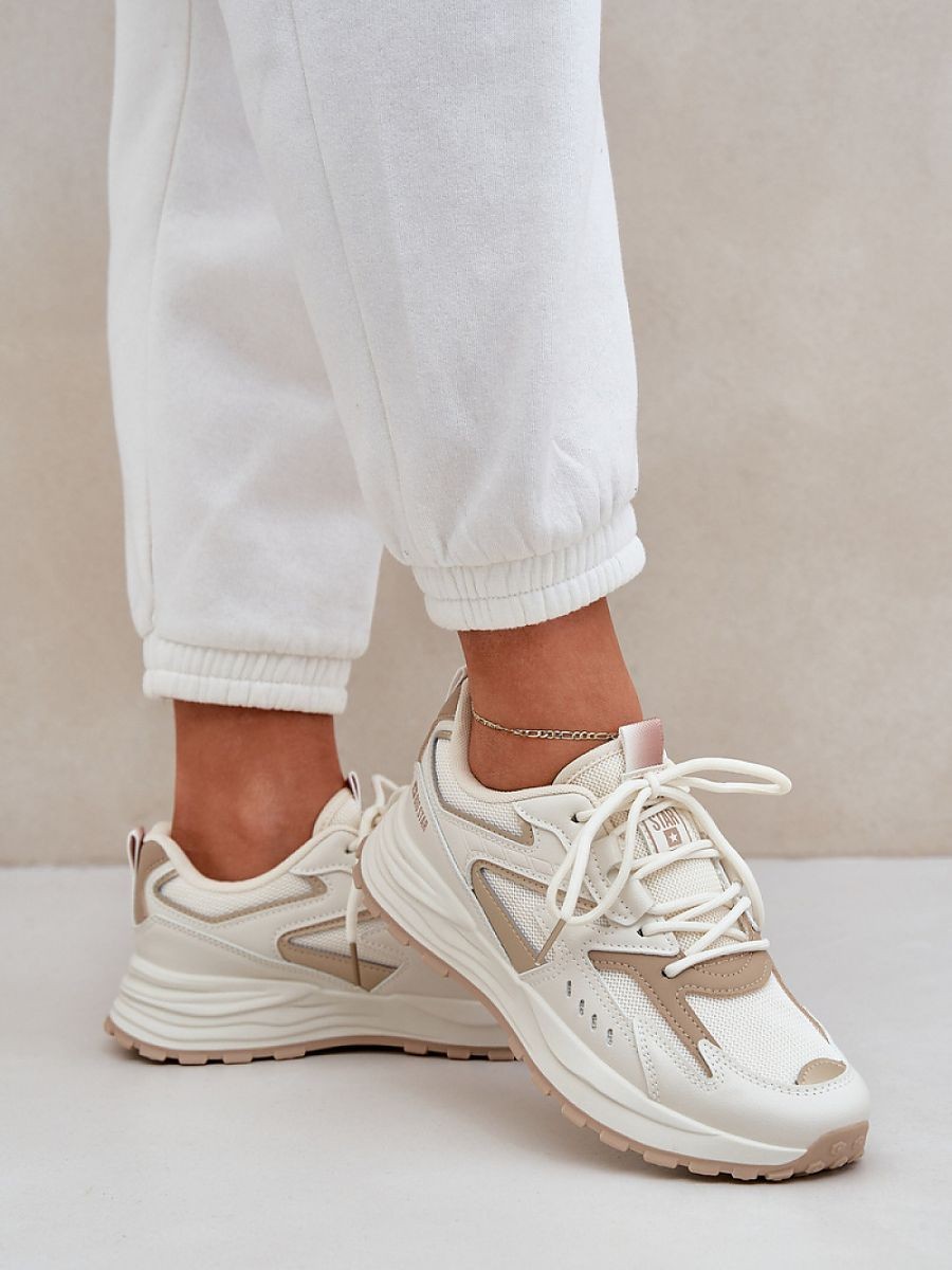 Chaussures de sport model...