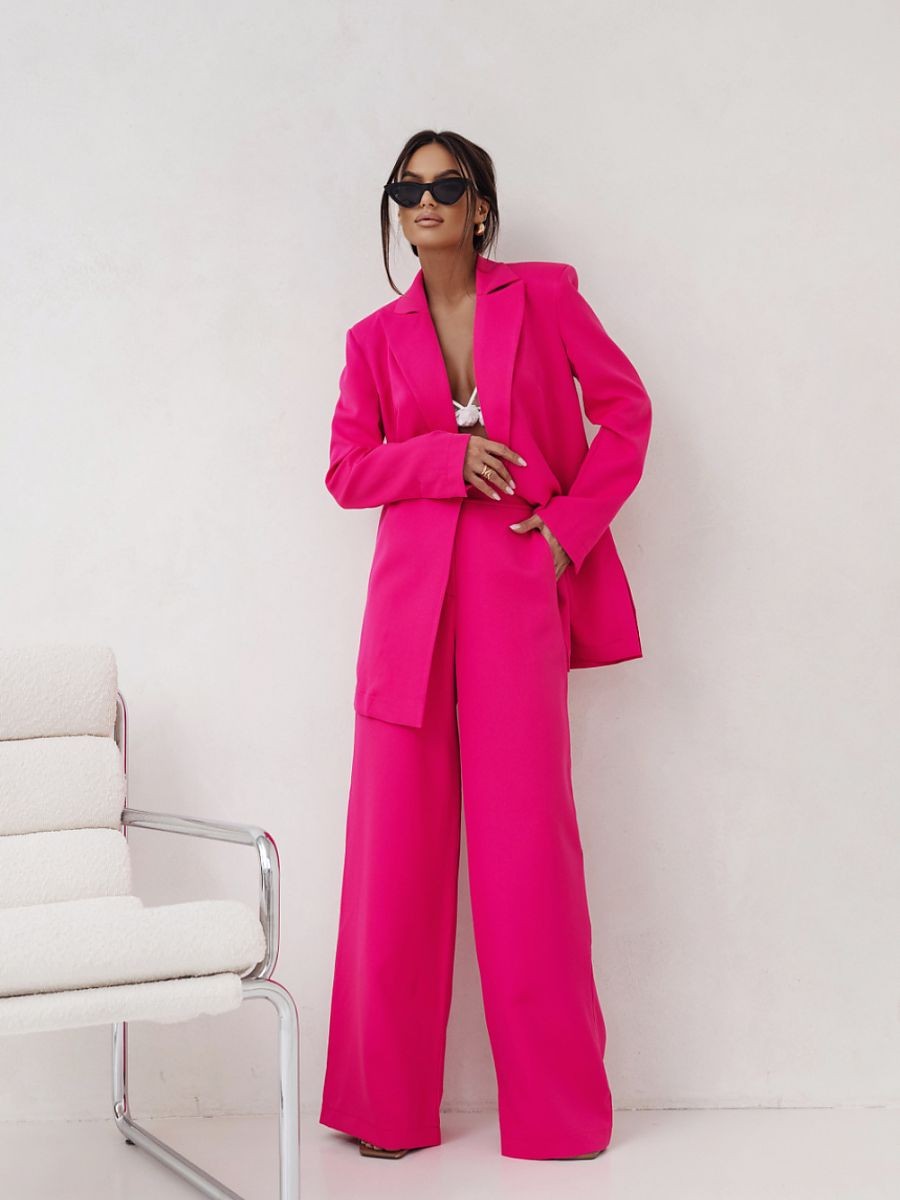 L`ensemble model 209352...