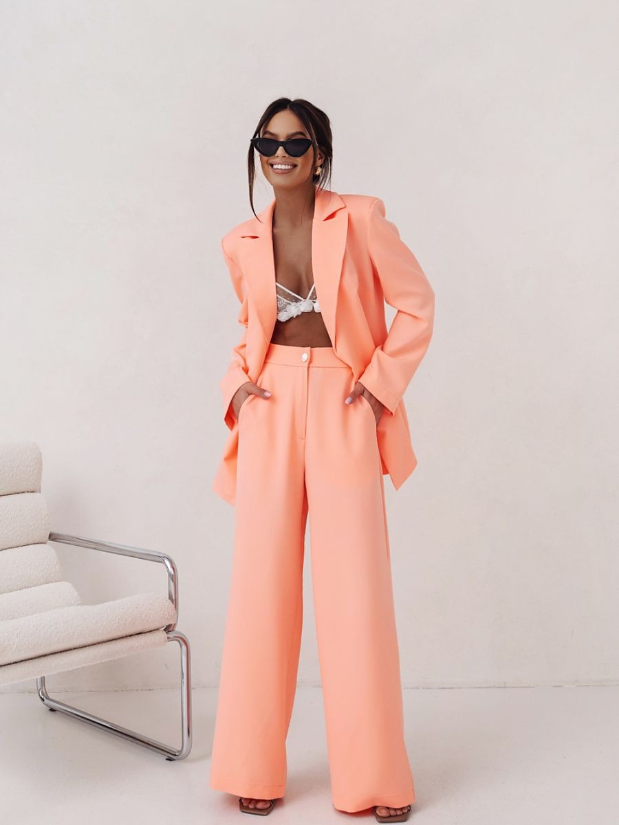 L`ensemble model 209354...